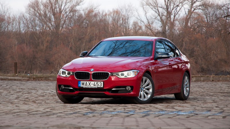 1206teszt/bmw328i/e36_f30_328i_b (4)_medium.jpg